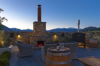 Posada Websters On Wanaka Lodge