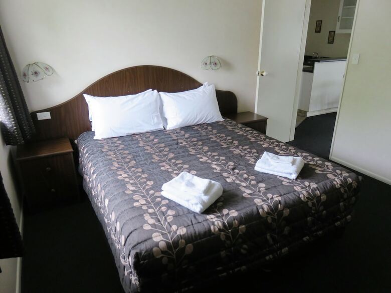 Hotel Admirals Motor Lodge