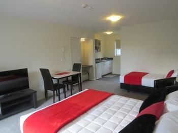 Ellena Court Motel