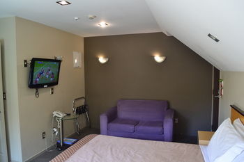 Athena Motel & Apartments