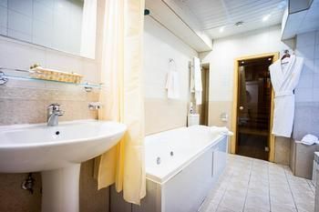 Hotel Nevsky Bereg 93