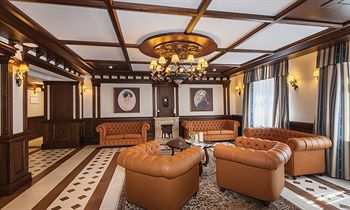 Aglaya Hotel & Courtyard