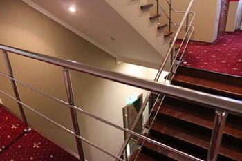 Leonart Hotel