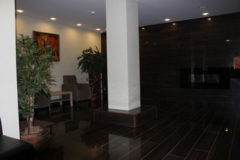 Leonart Hotel