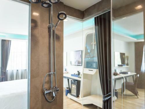 The Xtreme Hotel