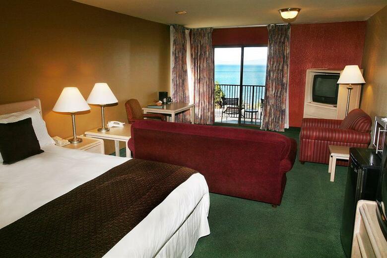 Hotel Inn By The Lake