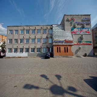 Ryan Johnson Hotel