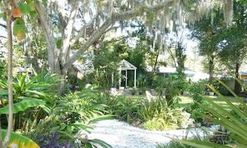Castle Garden Bed & Breakfast
