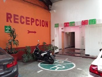 Hotel Dharma