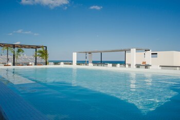 Aparthotel Encantada Condohotel