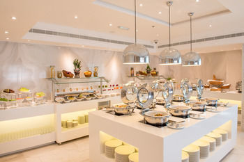 Hotel Hawthorn Suites By Wyndham Abu Dhabi City Centre