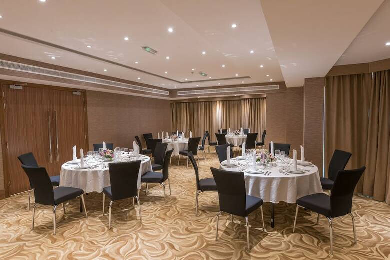Hotel Hawthorn Suites By Wyndham Abu Dhabi City Centre