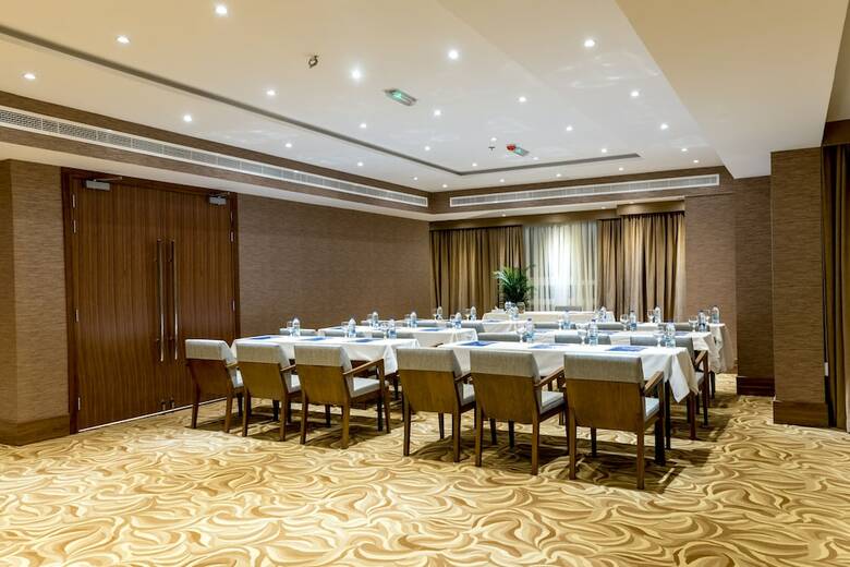 Hotel Hawthorn Suites By Wyndham Abu Dhabi City Centre