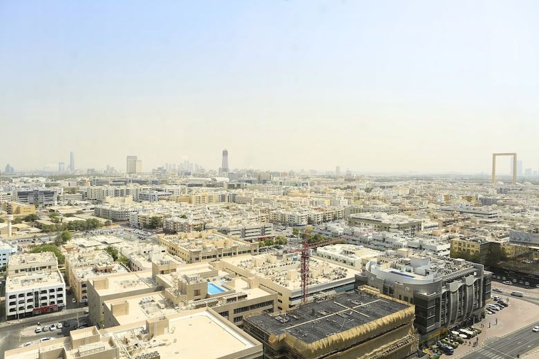 Hotel City Seasons Towers
