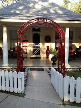Bed & Breakfast Red Bud Manor