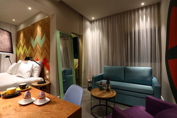 Cucu Hotel