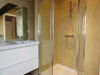 Train Hostel