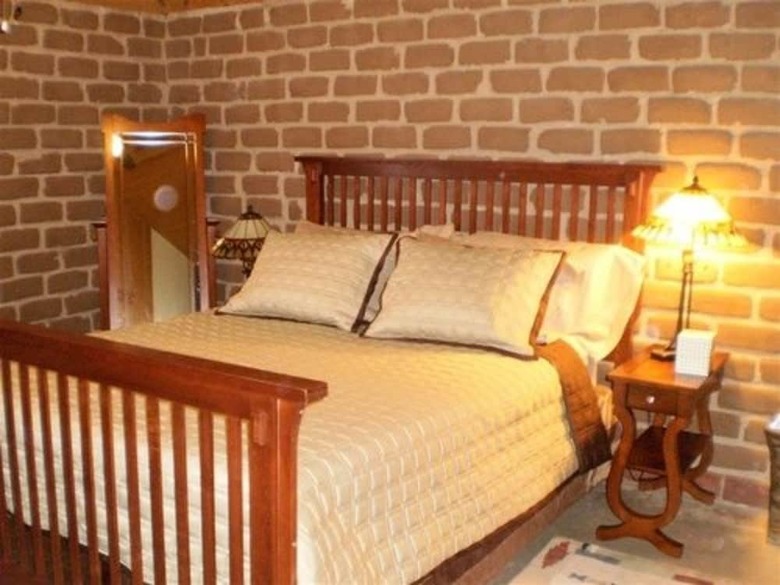 Bed & Breakfast Silver River Adobe Inn