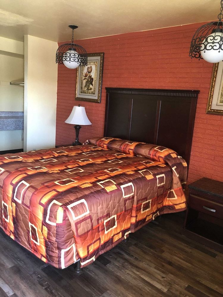 Motel Economy Inn