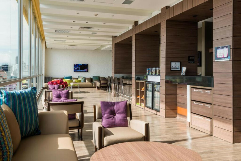 Hotel Hampton By Hilton Bucaramanga