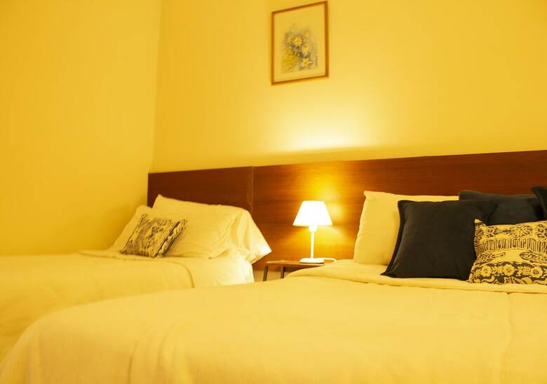 Uvas Apartments