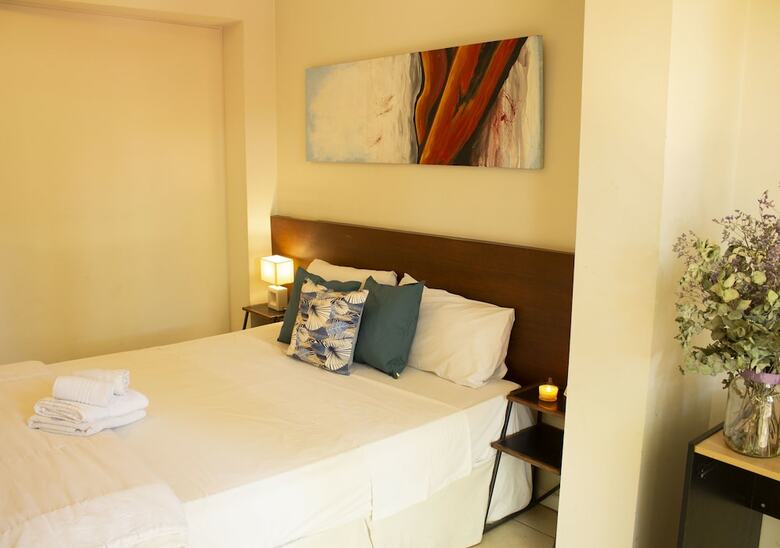 Uvas Apartments
