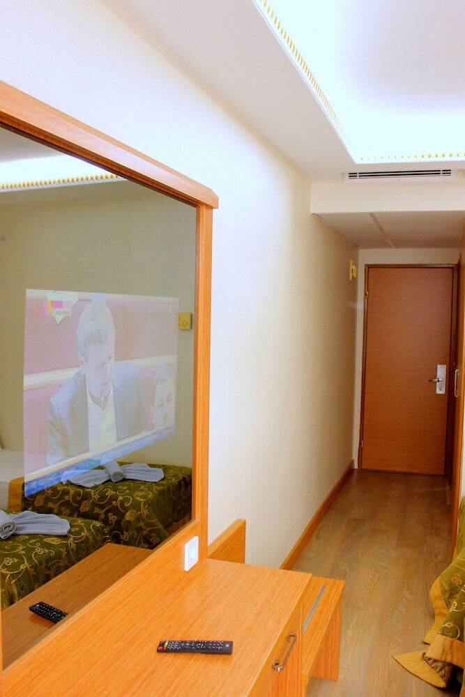 Hotel B�y�k Paris