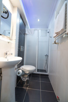 Aparthotel Element Suites