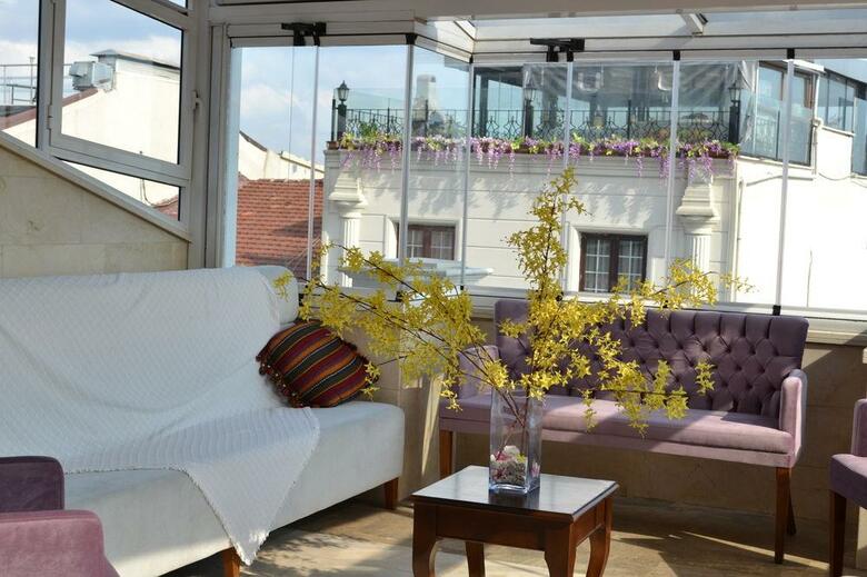Divalis Hotel