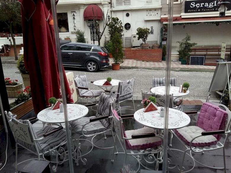 Divalis Hotel