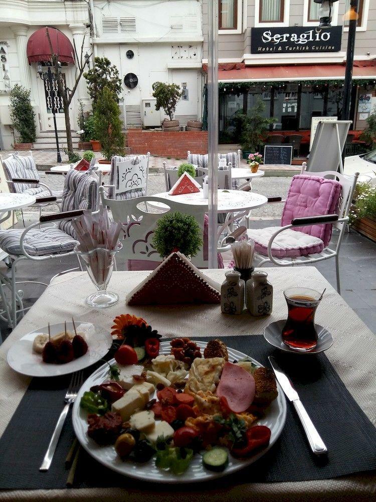 Divalis Hotel