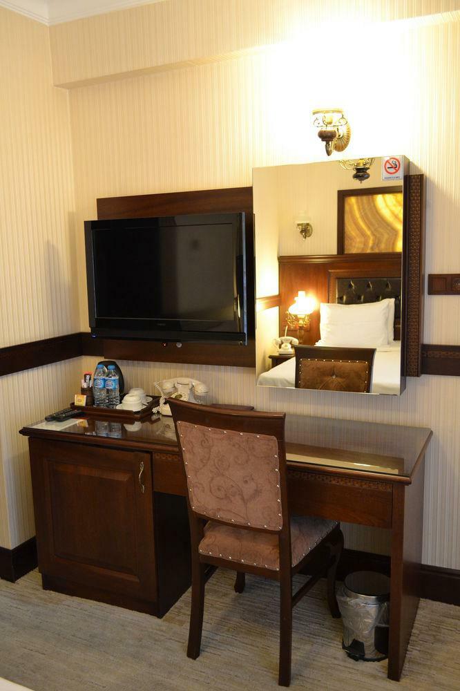 Divalis Hotel