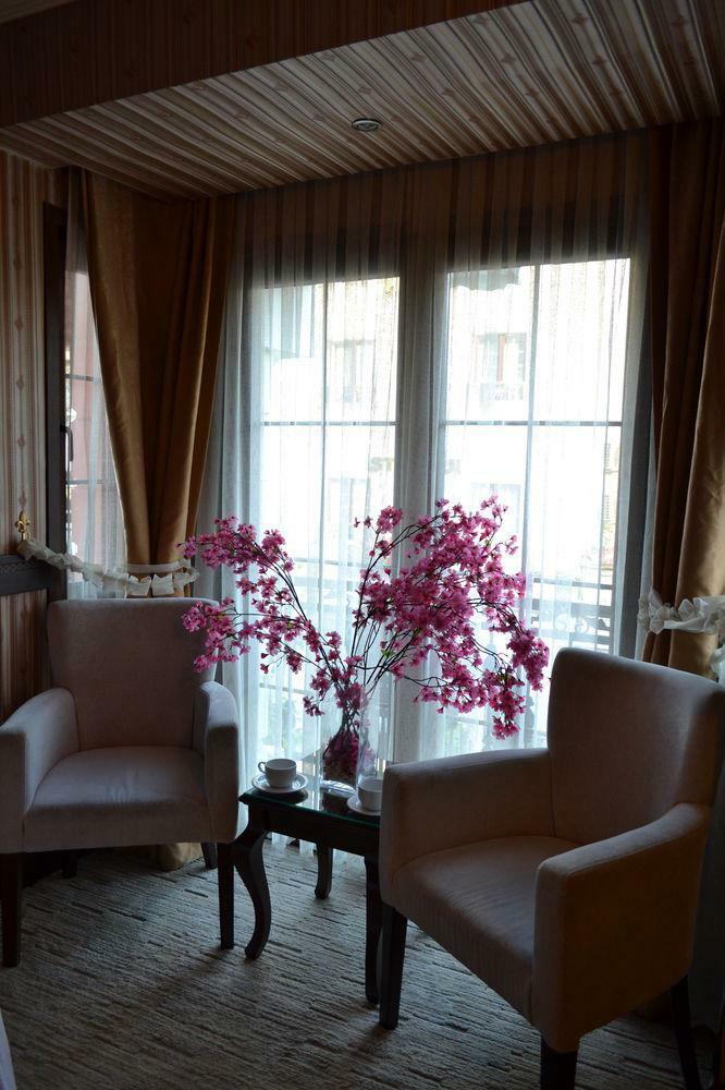 Divalis Hotel