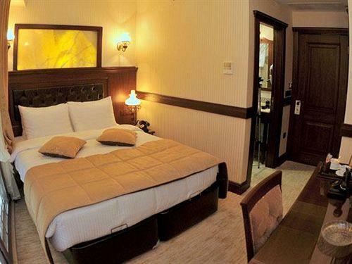 Divalis Hotel