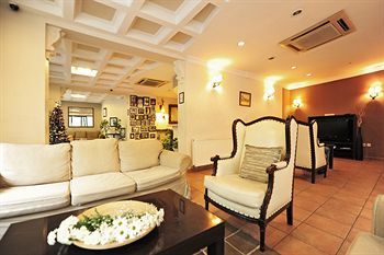Hotel �st�n Otel Alsancak
