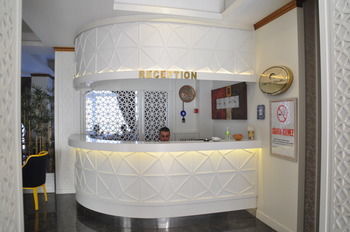 Grand Sera Hotel
