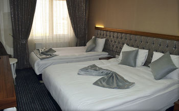 Grand Sera Hotel