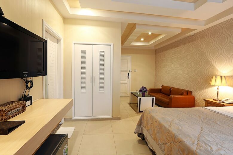 King Star Hotel Thai Van Lung