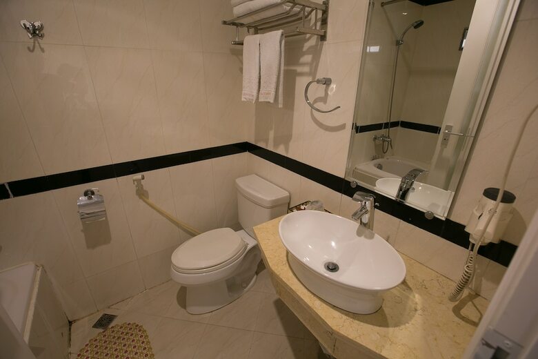 King Star Hotel Thai Van Lung