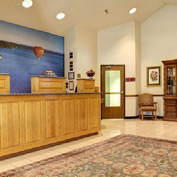 Magnuson Hotel On The Lake