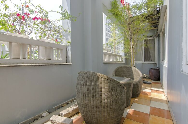Vien Dong Hotel Phu My Hung