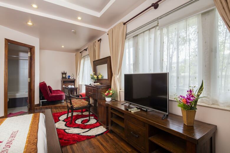 Vien Dong Hotel Phu My Hung