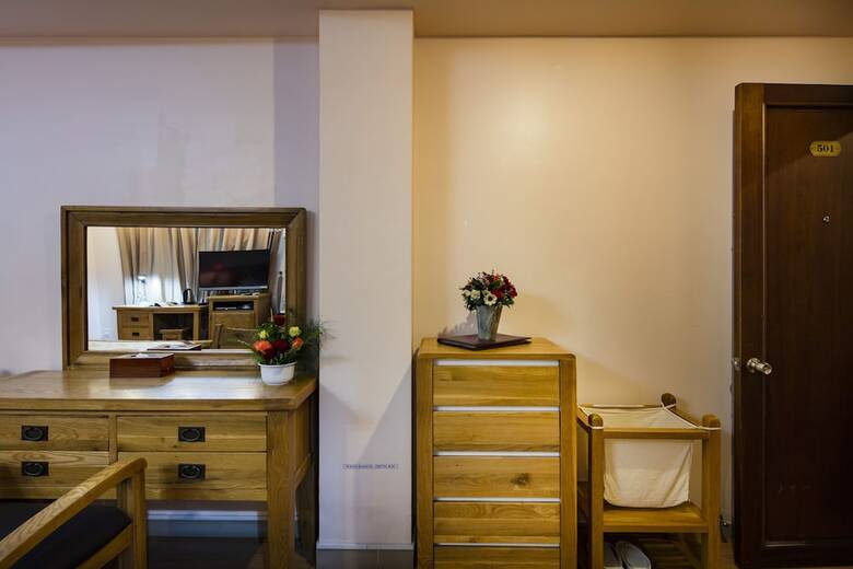 Vien Dong Hotel Phu My Hung