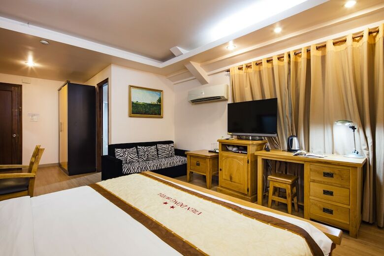 Vien Dong Hotel Phu My Hung