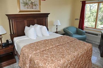 Bed & Breakfast Ocean Inn And Suites