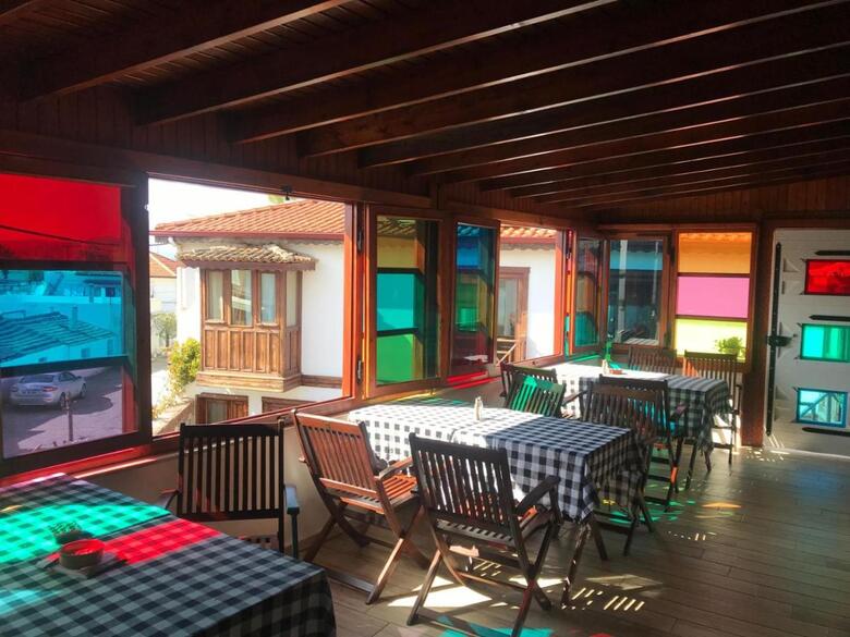 Hotel Amazon Petite Palace