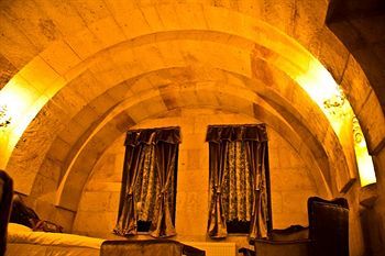 Cave Art Hotel