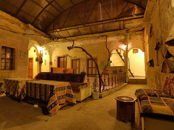 Terrace House Hotel
