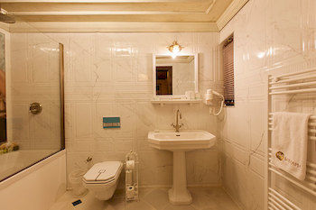 Satrapia Boutique Hotel