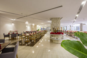 Diamond Bay Hotel
